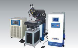 激光模具烧焊机AHL-W220IV/W400IV与工业润滑油的综合应用指南